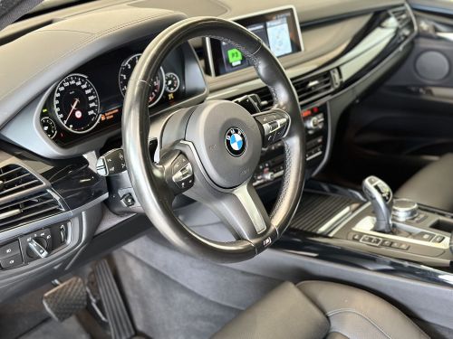BMW X5 xDRIVE50I 10
